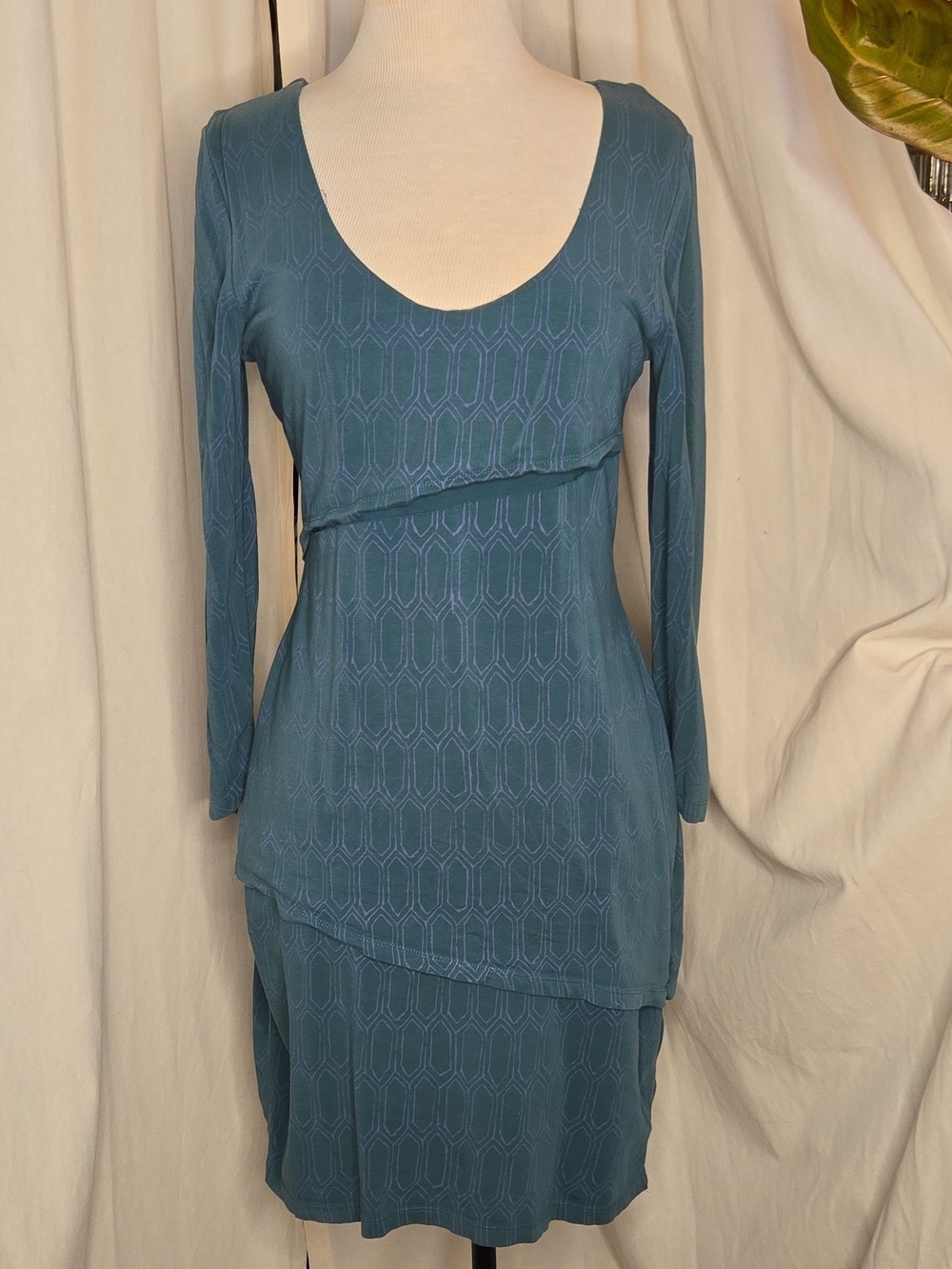 Vintage 2000s Scoop-Neck Long Sleeve Jersey Organic Cotton Layered Dress in Teal